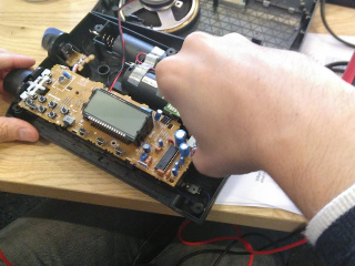 repairing electronic device
